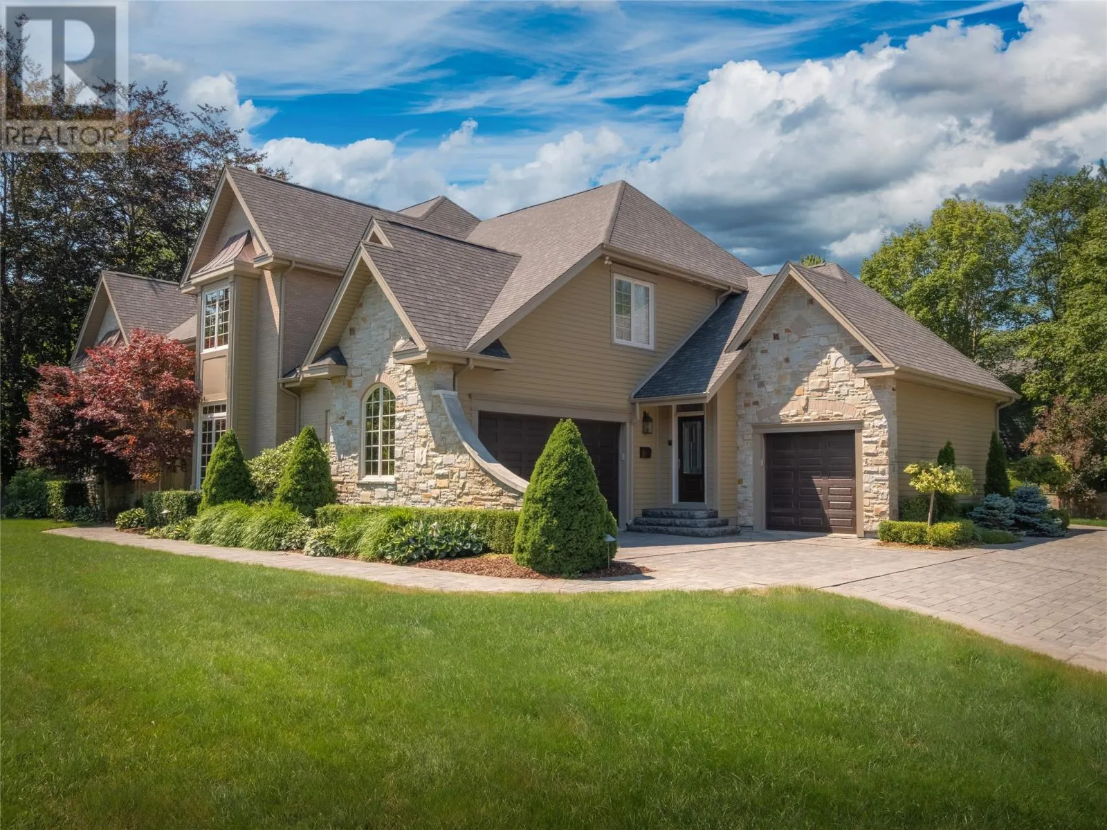 House for rent: 1 Waterford Avenue, St. John's, Newfoundland & Labrador A1E 2X7