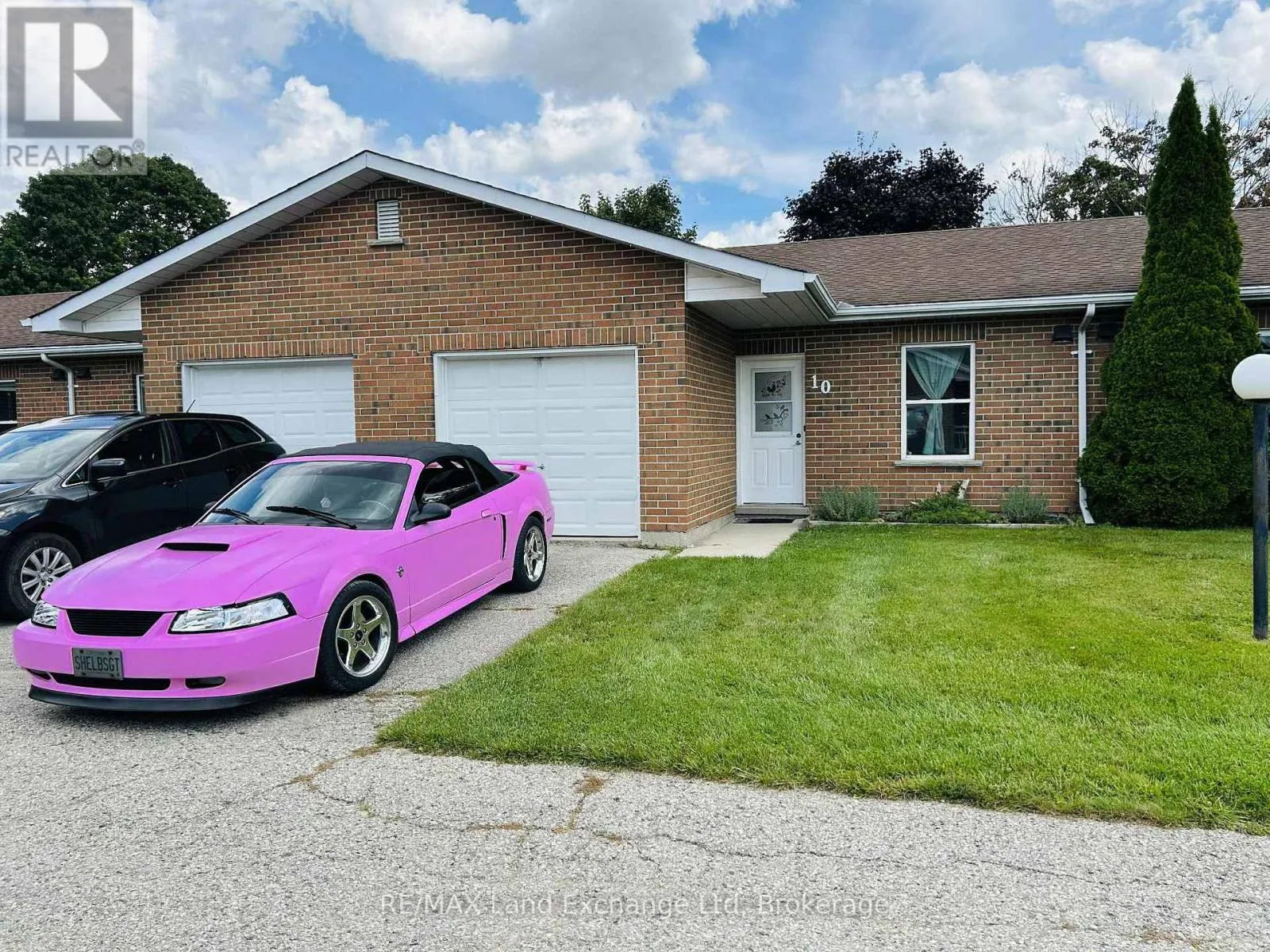 Row / Townhouse for rent: 10 - 1028 Ann Street, Howick, Ontario N0G 2X0