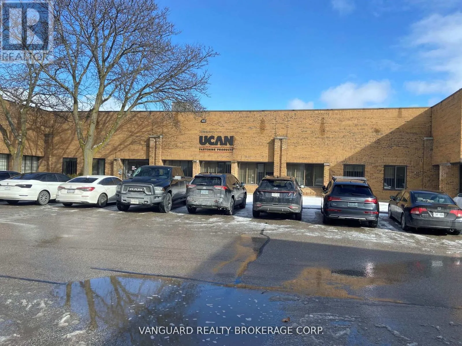 Multi-Tenant Industrial for rent: 10 - 155 Champagne Drive, Toronto, Ontario M3J 2C6
