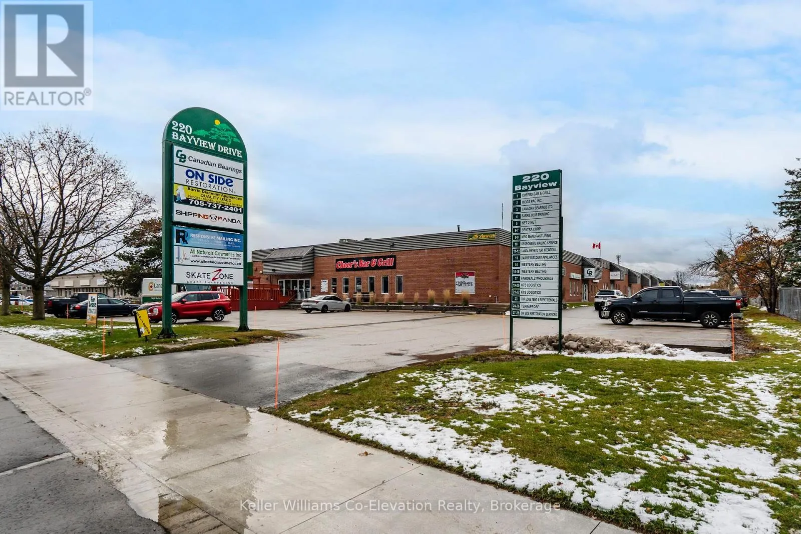 Multi-Tenant Industrial for rent: 10 - 220 Bayview Drive, Barrie, Ontario L4N 4Y8