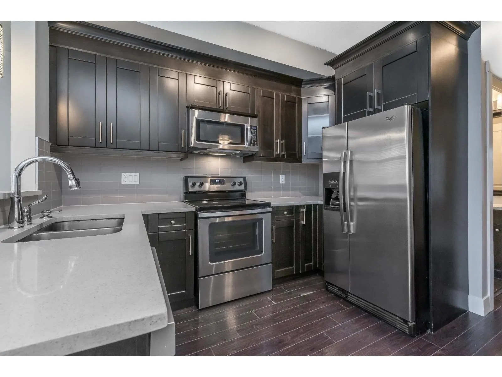 Row / Townhouse for rent: 10 2950 Lefeuvre Road, Abbotsford, British Columbia V4X 0B2