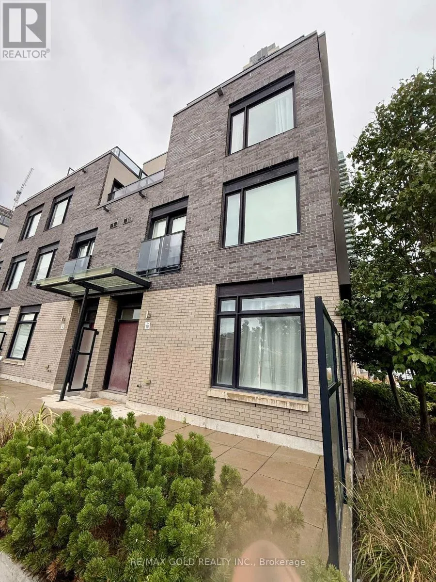 Row / Townhouse for rent: 10 - 4050 Parkside Village Drive, Mississauga, Ontario L5B 0K2