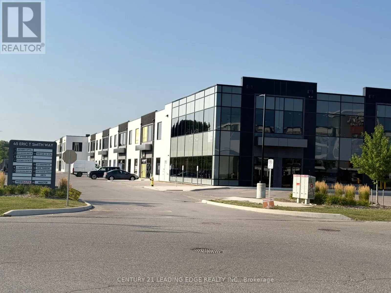 10 - 45 Eric T Smith Way, Aurora, Ontario L4G 7C6