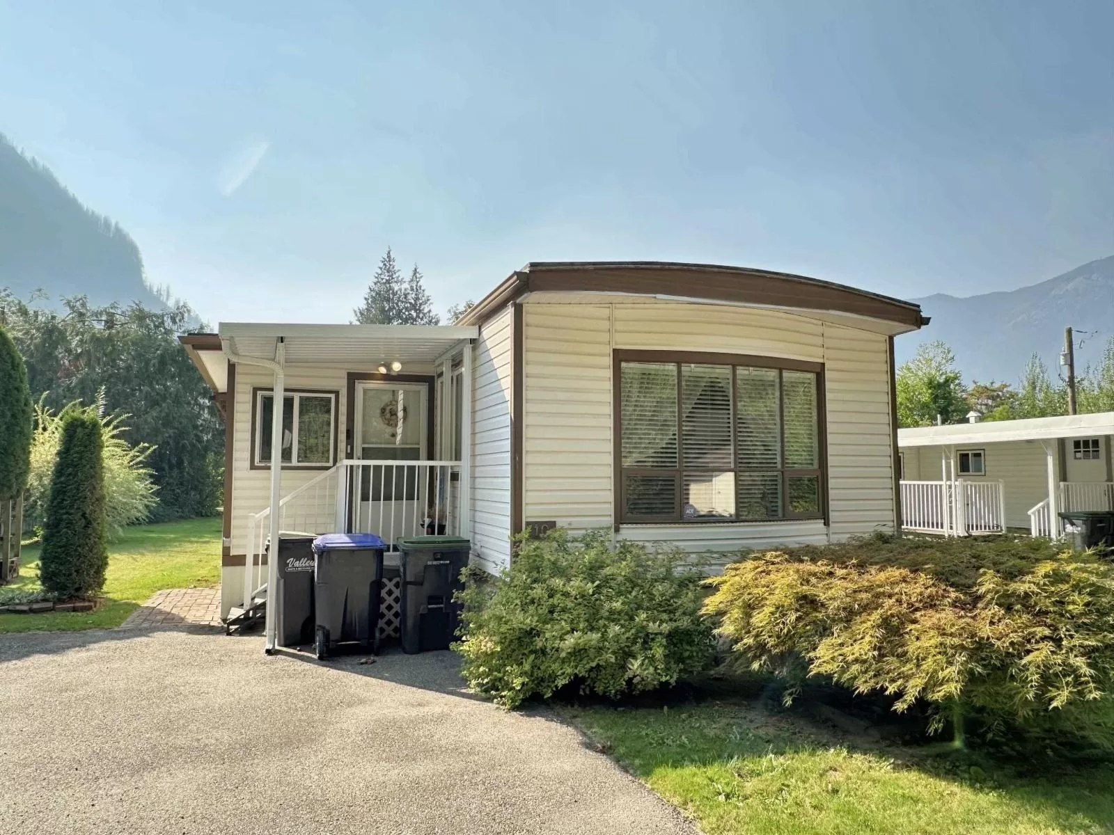 Manufactured Home for rent: 10 62010 Flood Hope Road|hope, Hope, British Columbia V0X 1L2