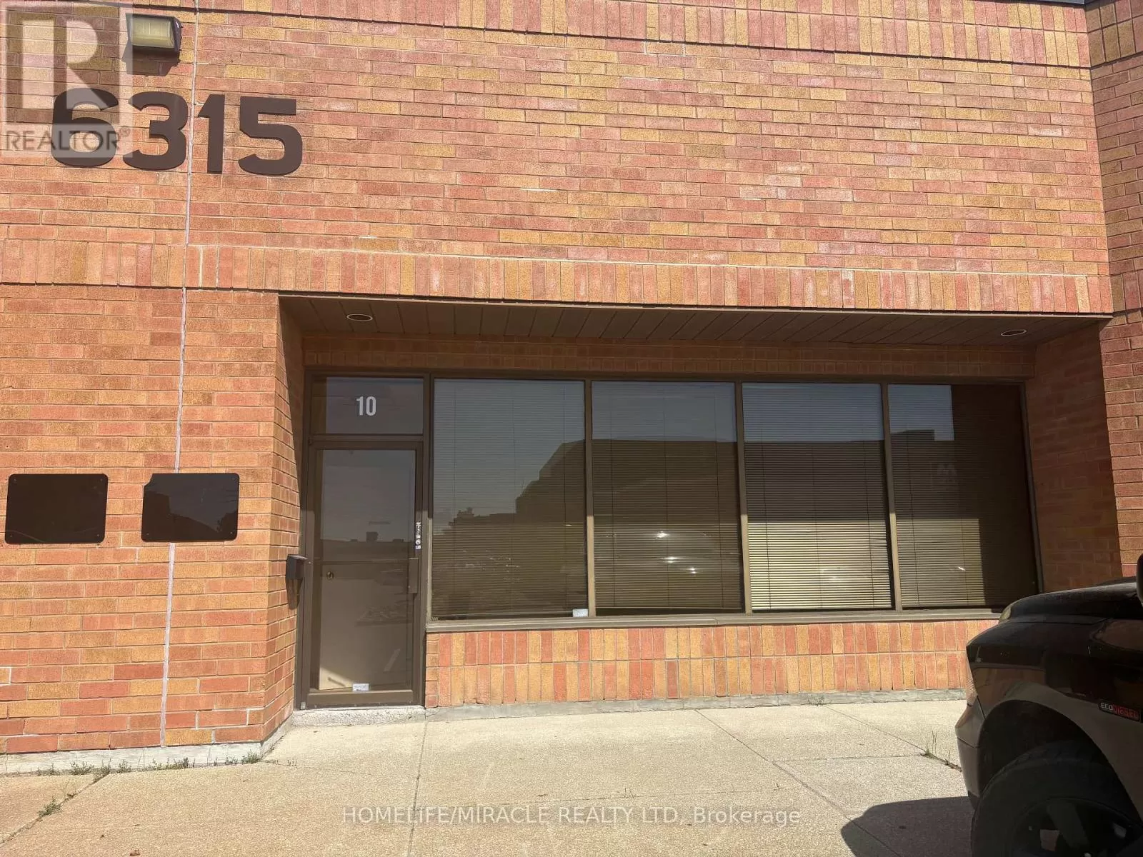 10 - 6315 Shawson Drive, Mississauga, Ontario L5T 1J2