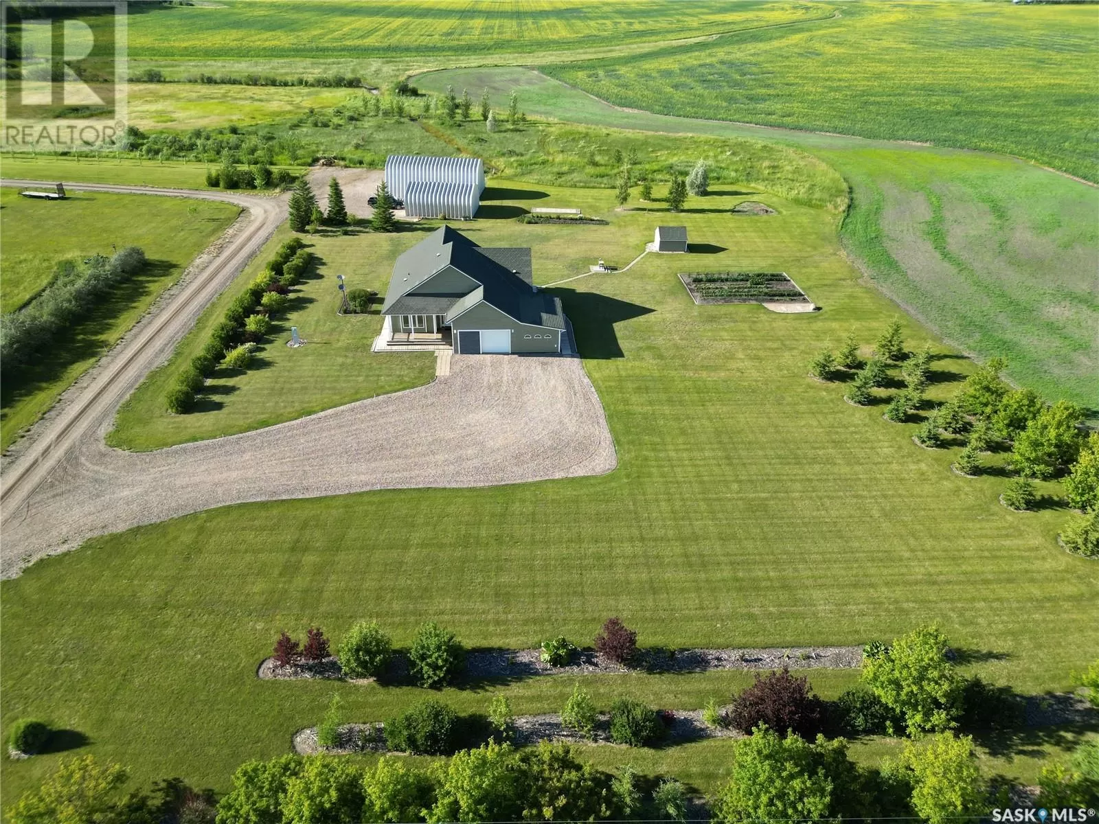 House for rent: 10 Acre Acreage-south Of Spiritwood, Spiritwood Rm No. 496, Saskatchewan S0J 2M0