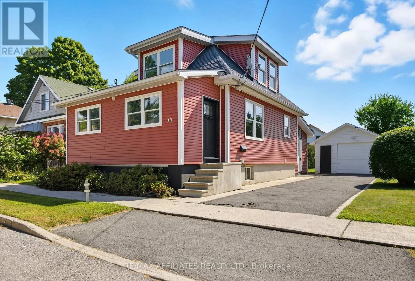 House for rent: 10 Alvin Street, Perth, Ontario K7H 2V7