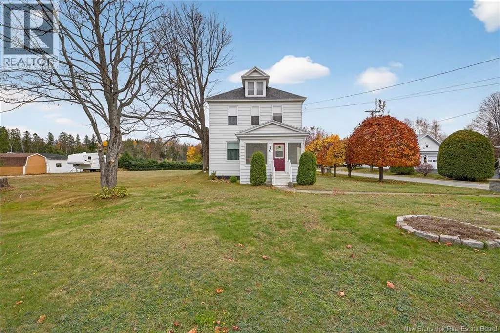 10 Basin Street, Bathurst, New Brunswick E2A 6N2