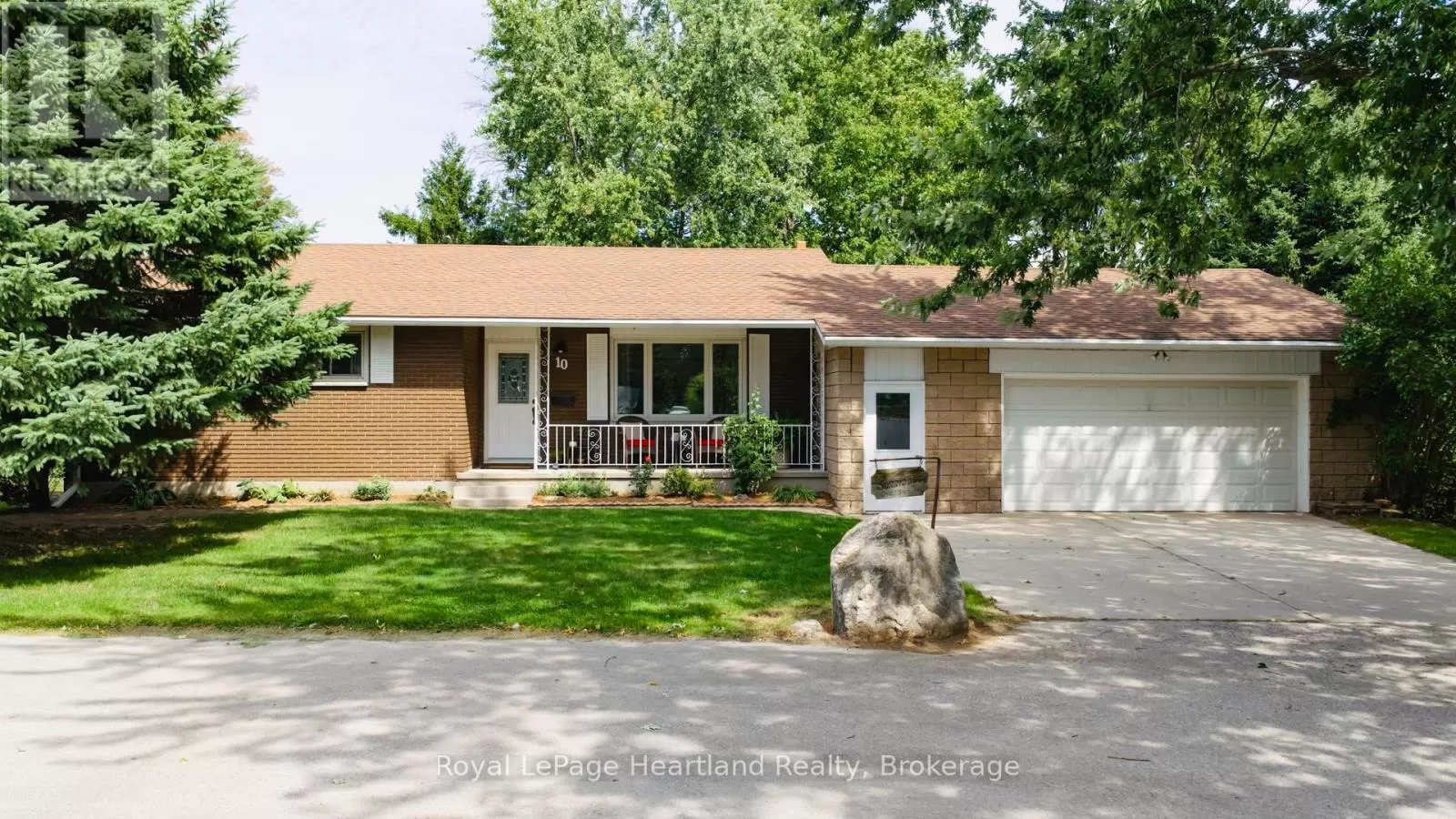 House for rent: 10 Bissett Court, Goderich), Ontario N7A 3X8