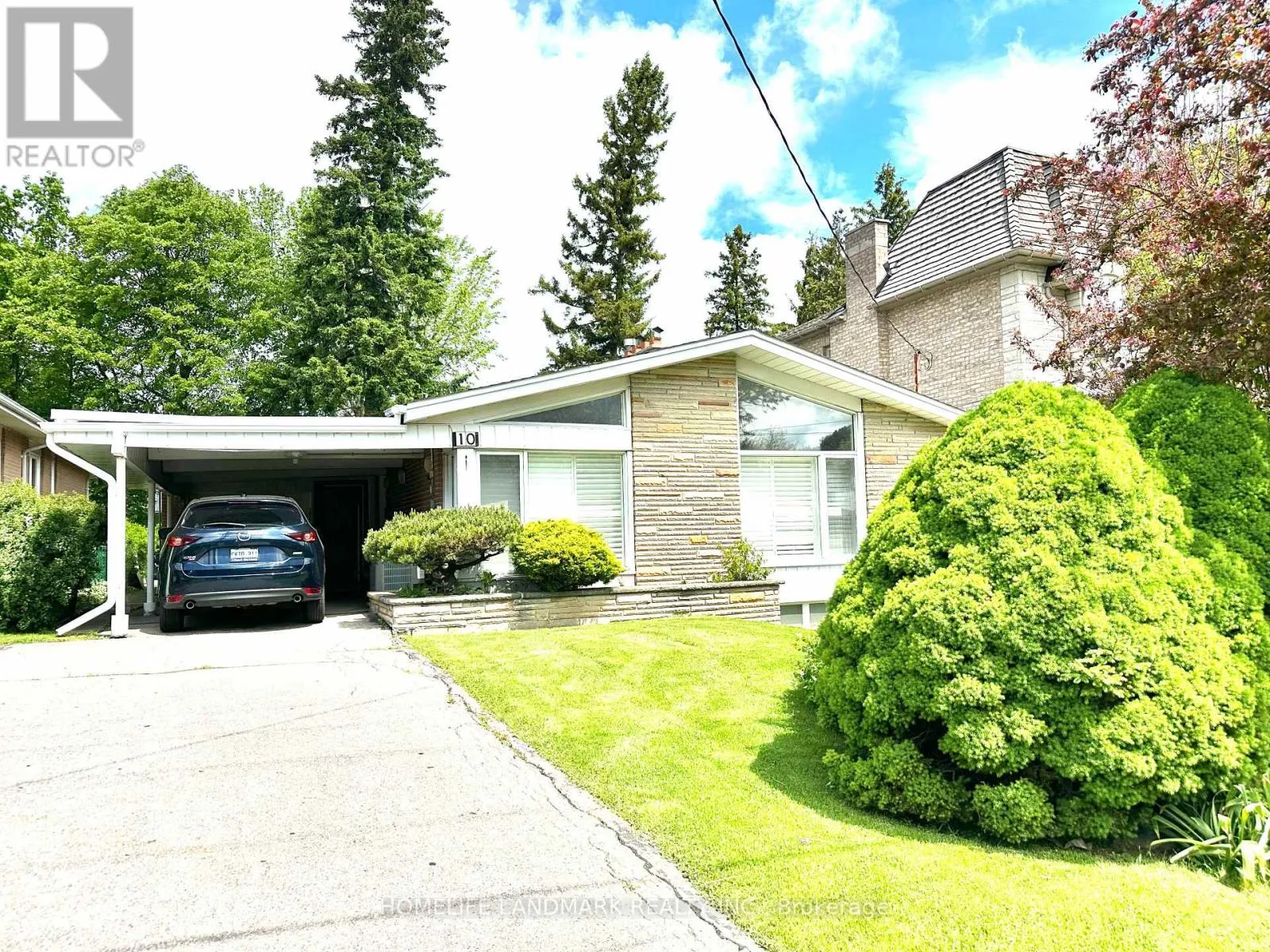 House for rent: 10 Blithfield Avenue, Toronto, Ontario M2K 1Y1