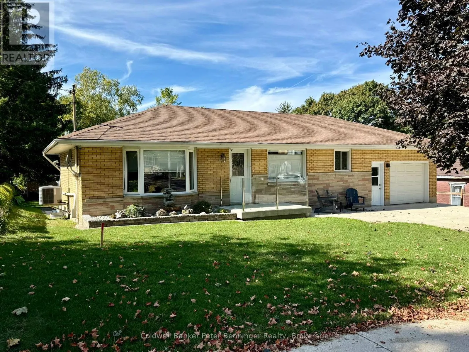 House for rent: 10 Brownlee Street S, South Bruce, Ontario N0G 2S0