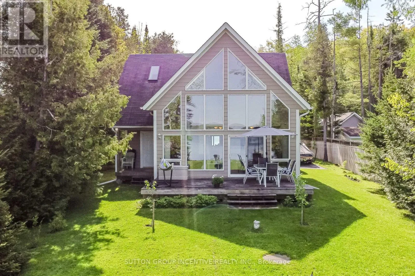 House for rent: 10 Buttercup Lane, Springwater, Ontario L0L 1P0