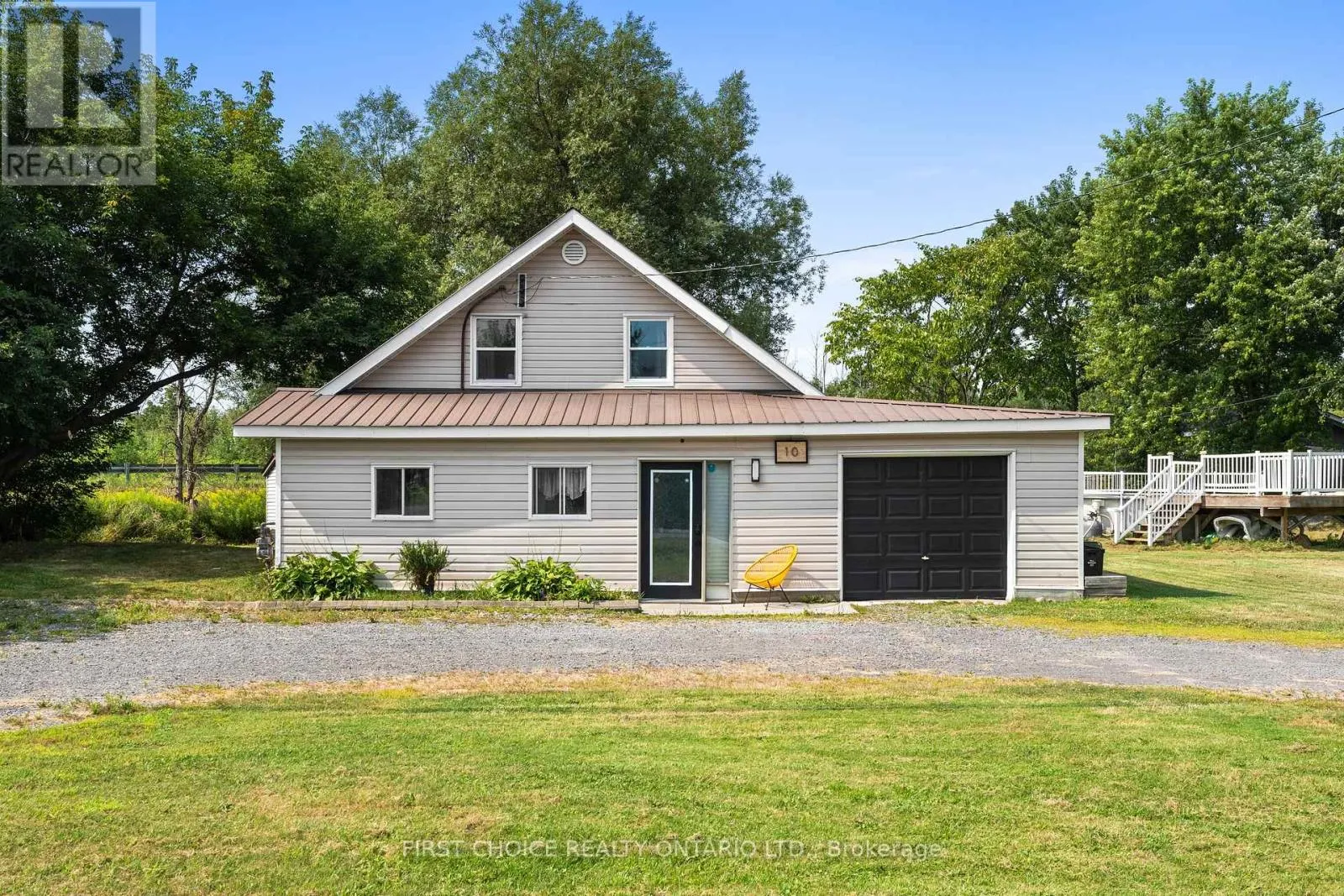 House for rent: 10 Campbell Reid Court, Ottawa, Ontario K2K 1X7