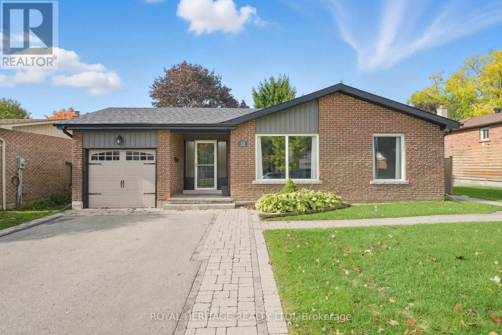 House for rent: 10 Carter Crescent, Whitby, Ontario L1N 6C4