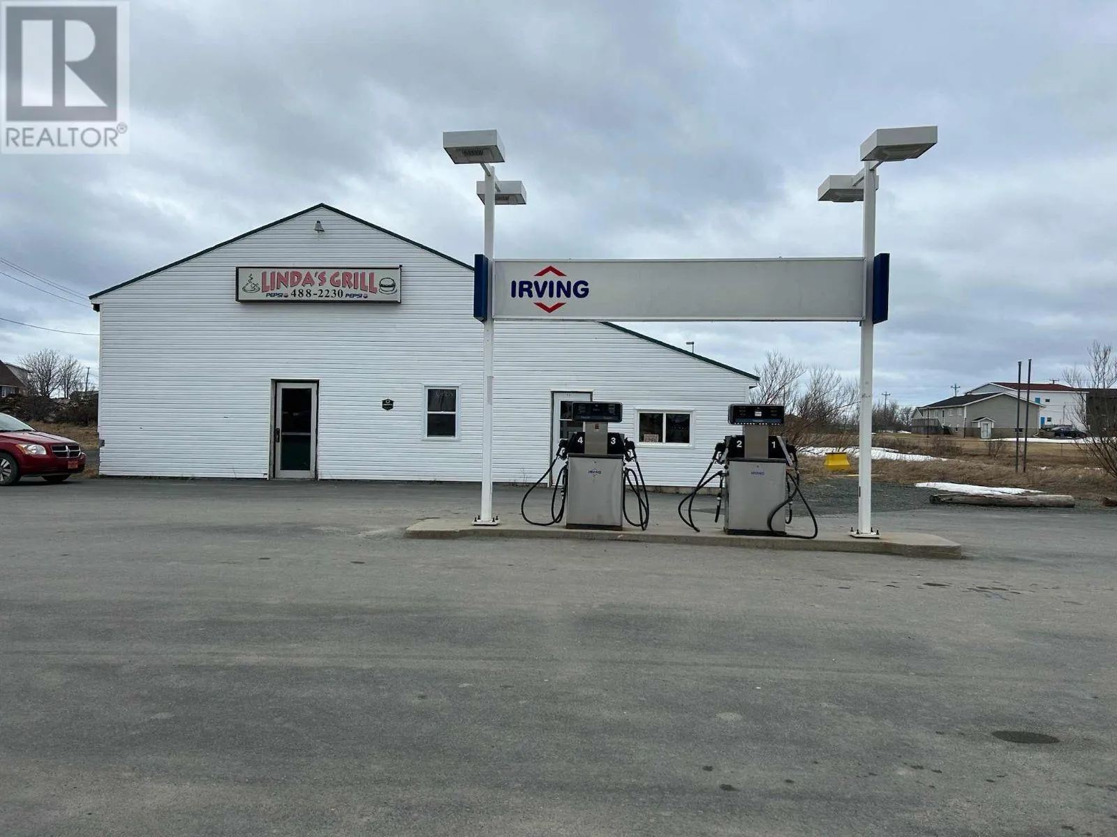 Special Purpose for rent: 10 Church Road, Bell Island, Newfoundland & Labrador A0A 4H0