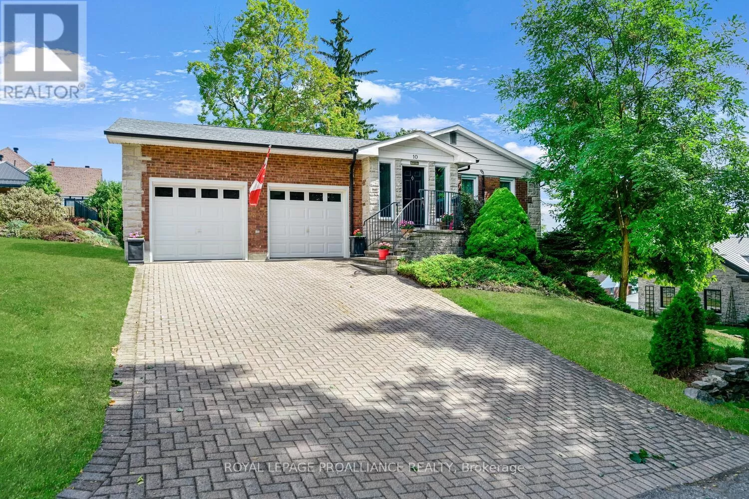 House for rent: 10 Cliffside Crescent, Brockville, Ontario K6V 3A1