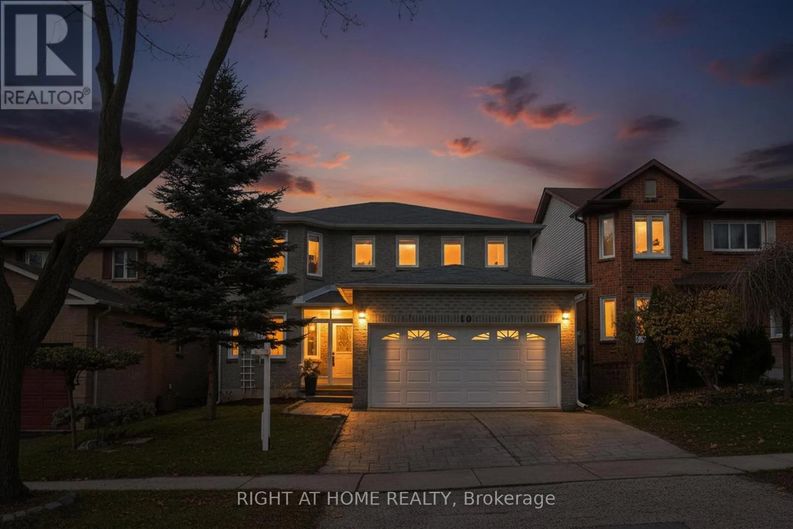 House for rent: 10 Closs Square, Aurora, Ontario L4G 5H7