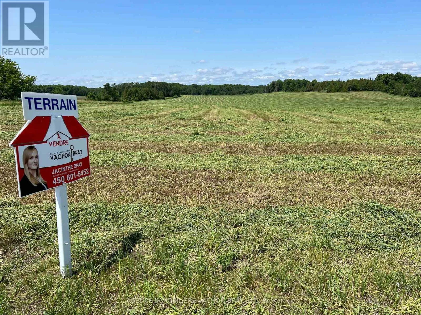 10 Concession 10 Concession, North Glengarry, Ontario K0B 1H0