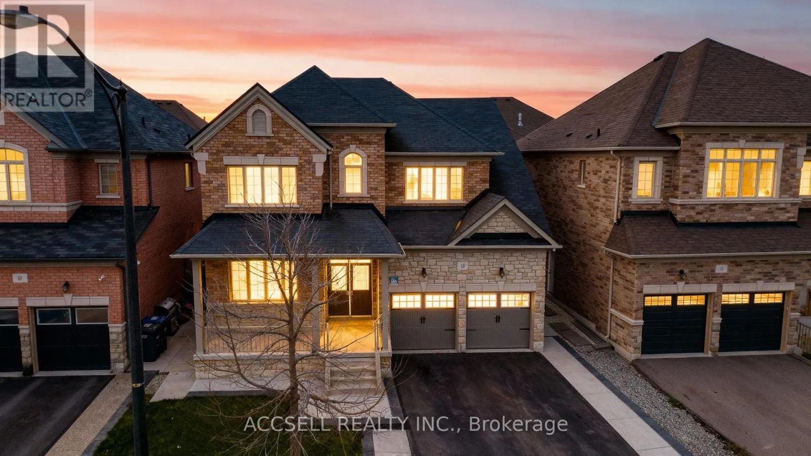 House for rent: 10 Dopp Crescent, Brampton, Ontario L6P 4C8