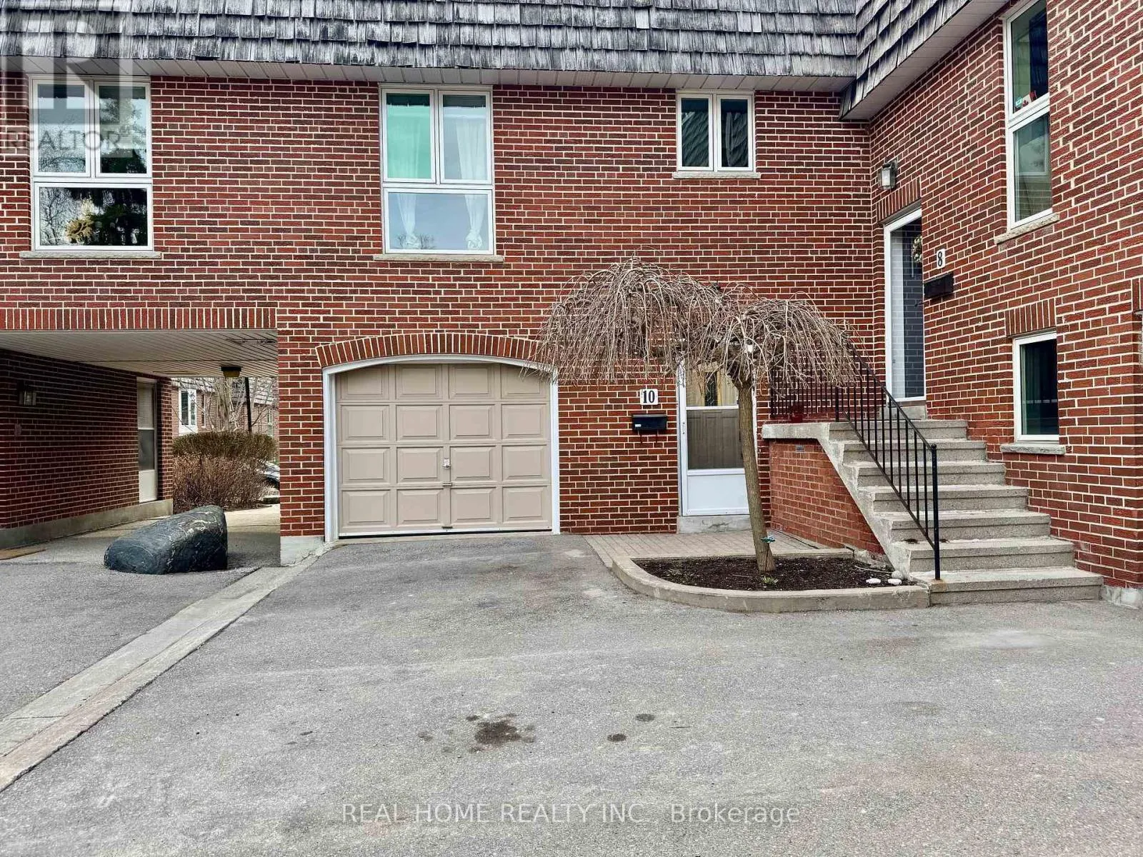 Row / Townhouse for rent: 10 Farina Mill Way, Toronto, Ontario M2L 1S1