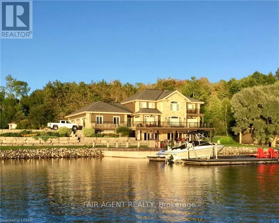 House for rent: 10 Mill Road, Parry Sound Remote Area, Ontario P0H 1Y0