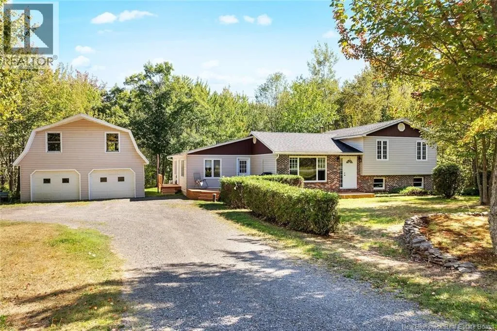 House for rent: 10 Newcastle Centre Road, Newcastle Centre, New Brunswick E4B 2L1