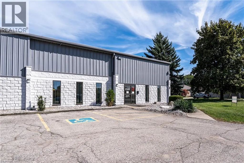 10 Plant Farm Boulevard Unit# 4, Brantford, Ontario N3S 7W3