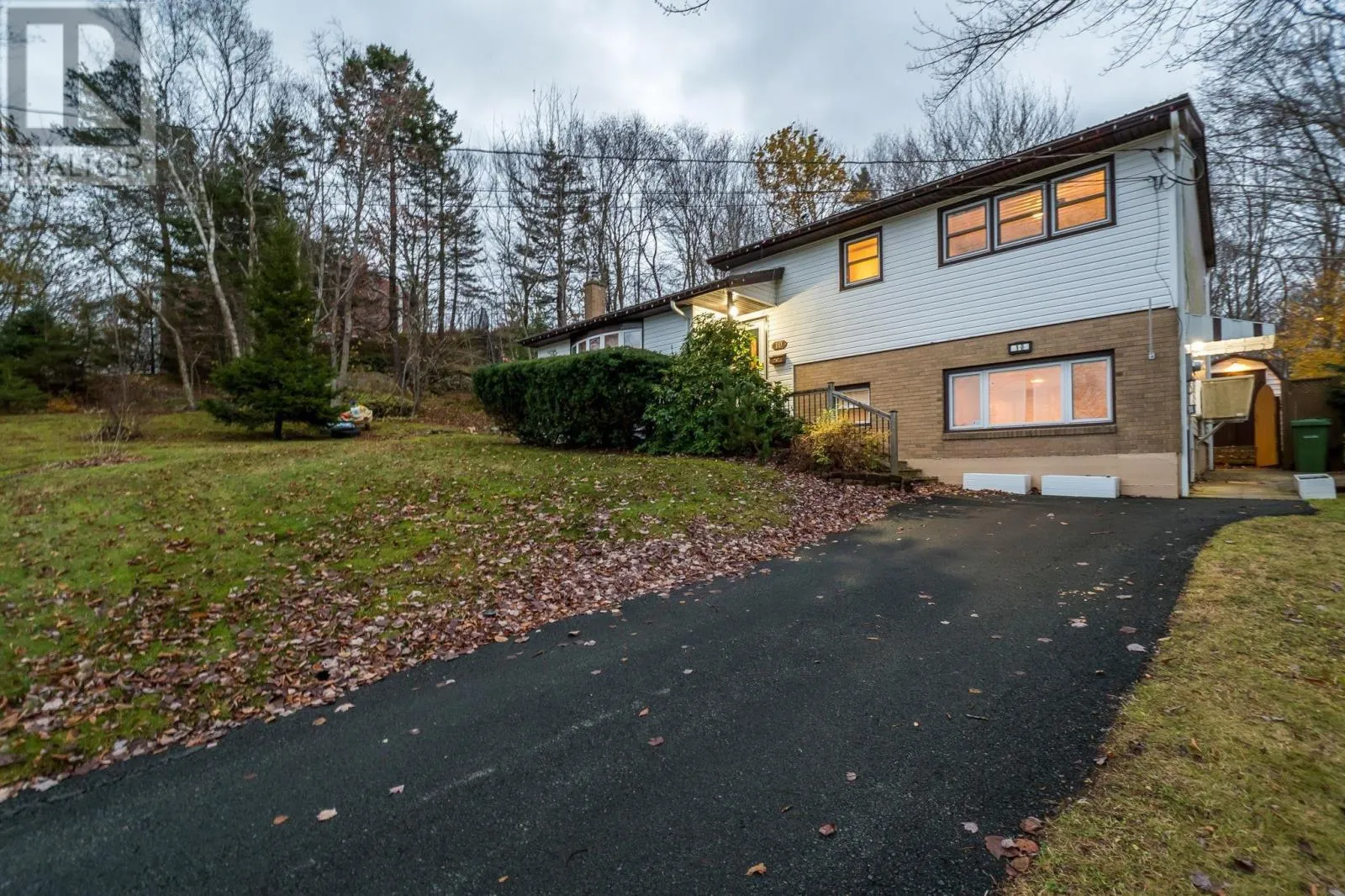 House for rent: 10 Plymouth Street, Halifax, Nova Scotia B3M 2S2