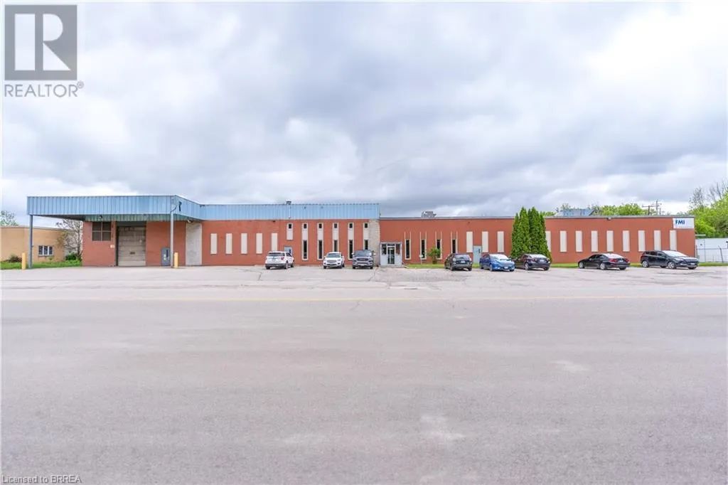 10 Spalding Drive, Brantford, Ontario N3T 6B8