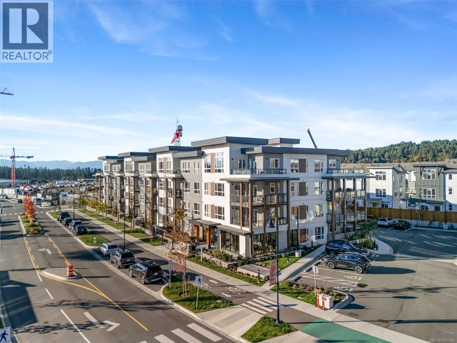 Apartment for rent: 100 3564b Ryder Hesjedal Way, Colwood, British Columbia V9C 0V3