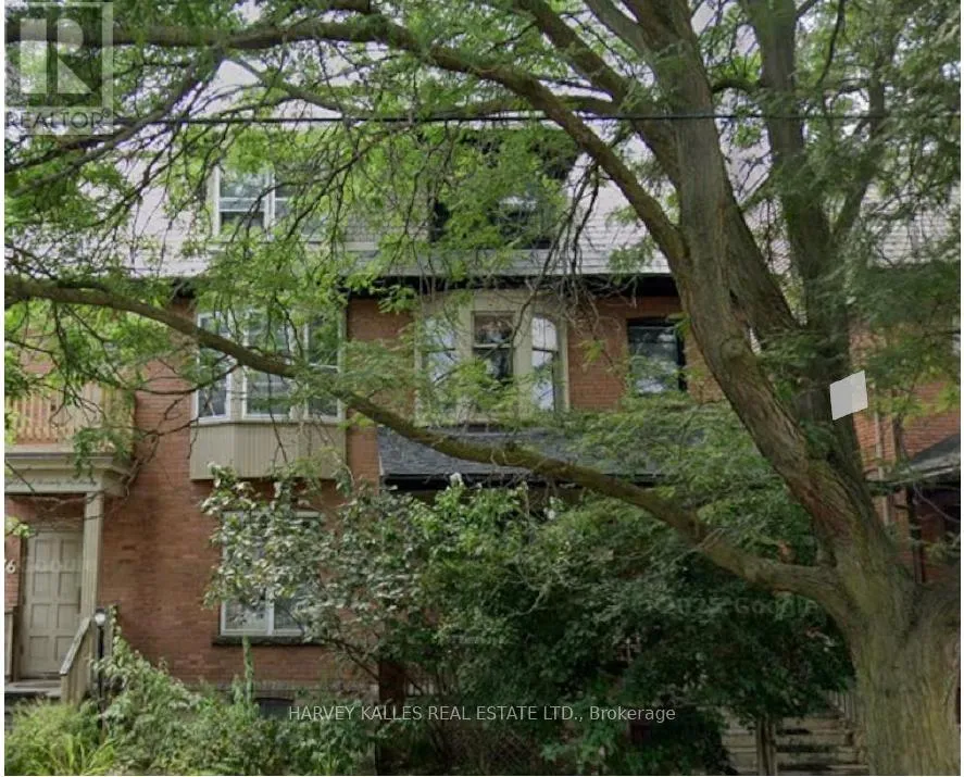 Other for rent: 100 - 678 Huron Street, Toronto, Ontario M5R 2R9