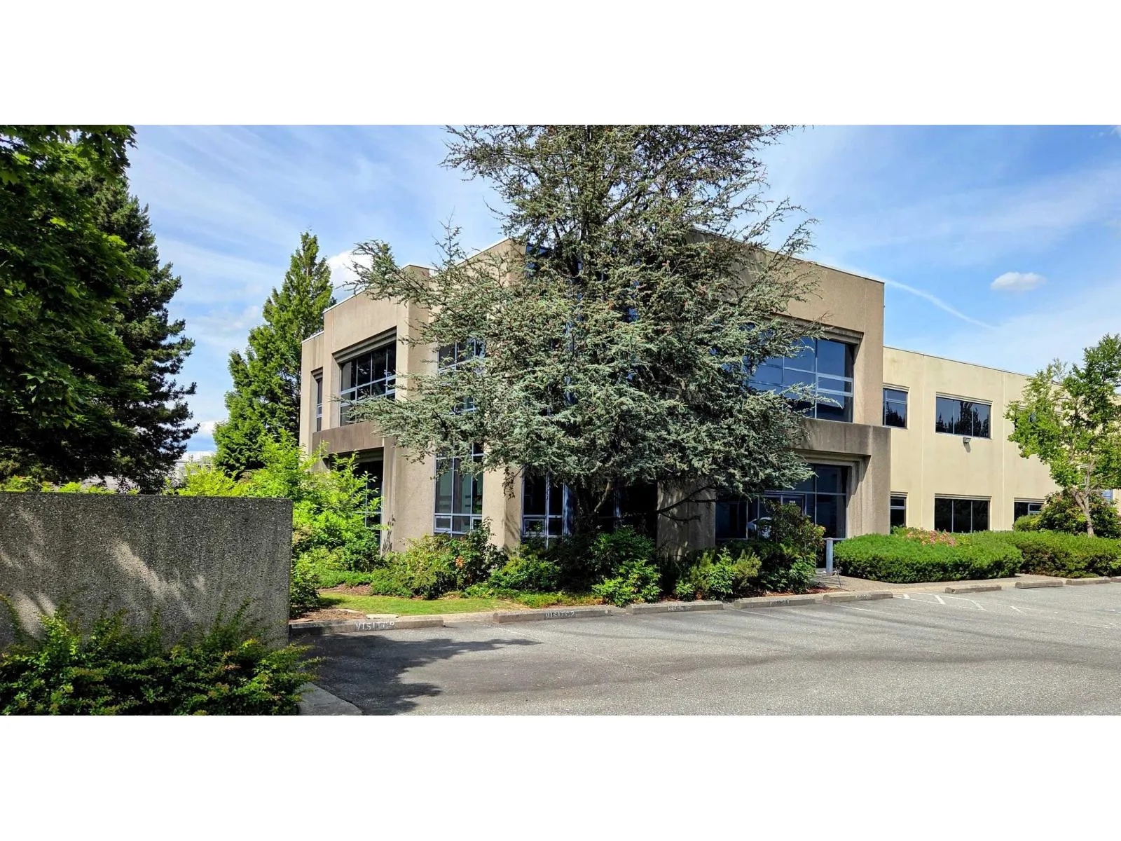 100 9110 196a Street, Langley, British Columbia V1M 3B4