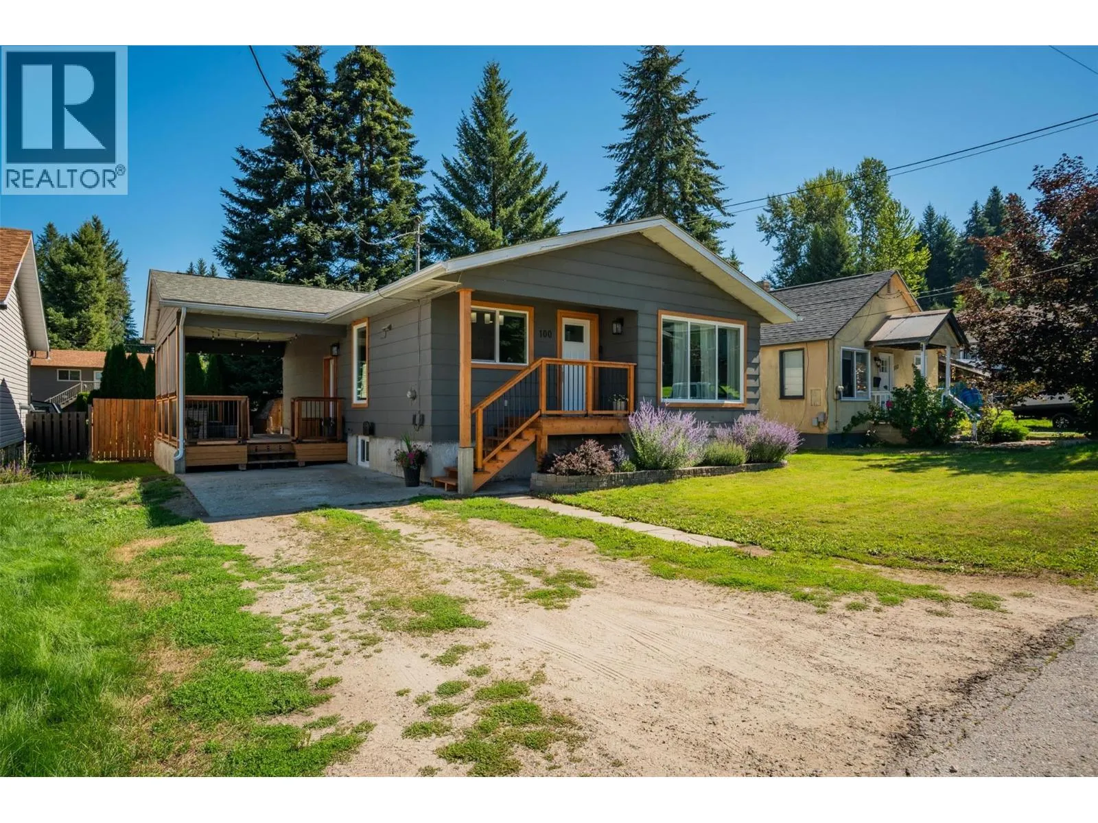 House for rent: 100 Birch Avenue, Fruitvale, British Columbia V0G 1L0