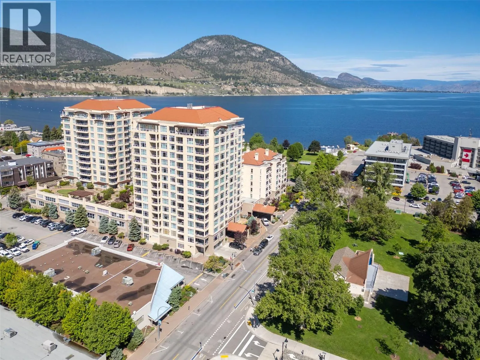 Apartment for rent: 100 Lakeshore Drive W Unit# 115, Penticton, British Columbia V2A 1B6