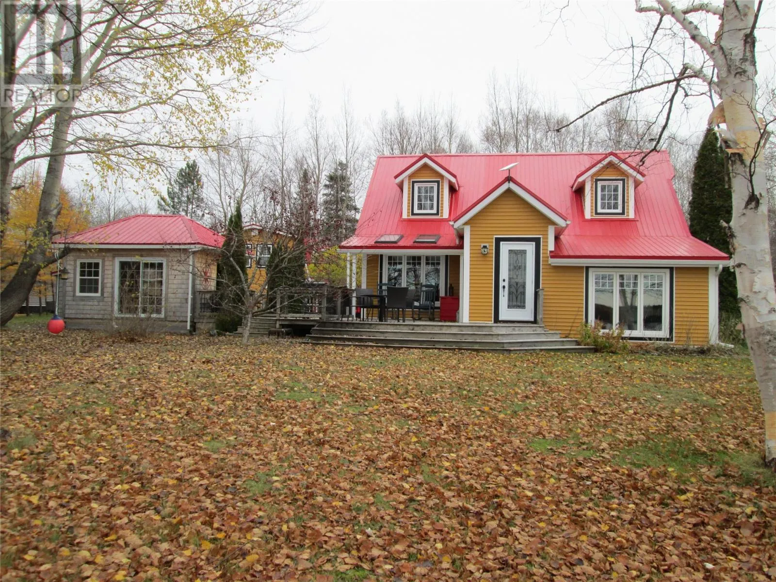 House for rent: 100 Sandy Point Road, Norris Arm, Newfoundland & Labrador A0G 3M0