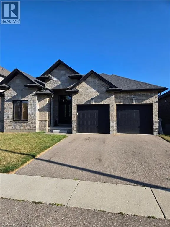 House for rent: 100 Theodore Schuler Boulevard Unit# B, New Hamburg, Ontario N3A 0B9