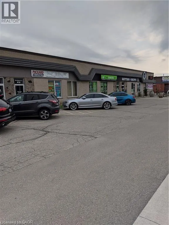 1000 Bishop Street Unit# 12b, Cambridge, Ontario N3H 4V7