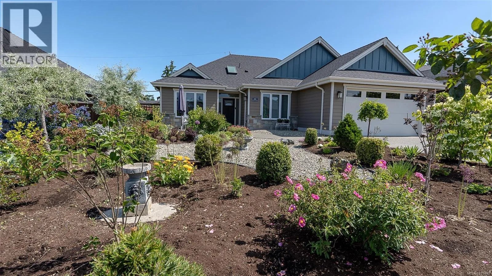 House for rent: 1000 Brookfield Cres, Parksville, British Columbia V9P 0E3