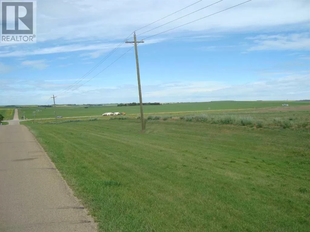 1000 North Road, Trochu, Alberta T0M 2C0