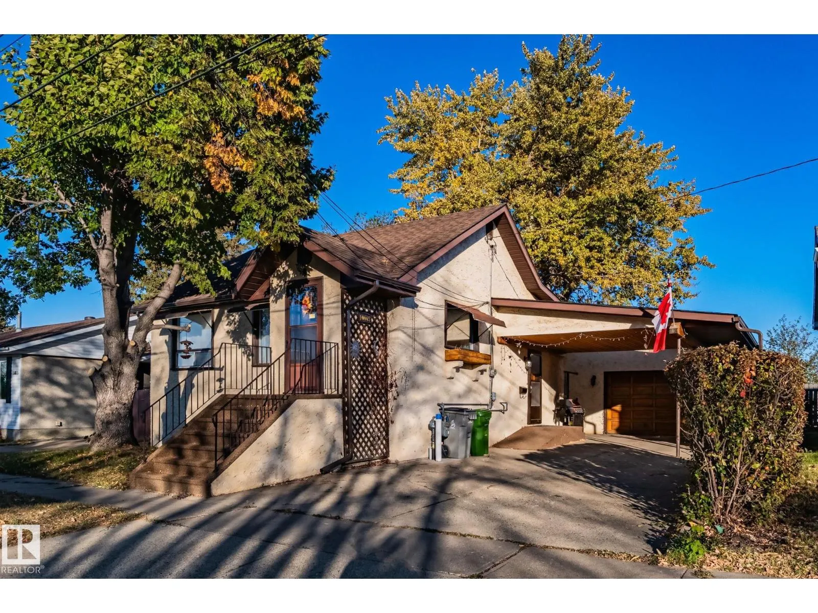 House for rent: 10009 104 St, Morinville, Alberta T8R 1A5