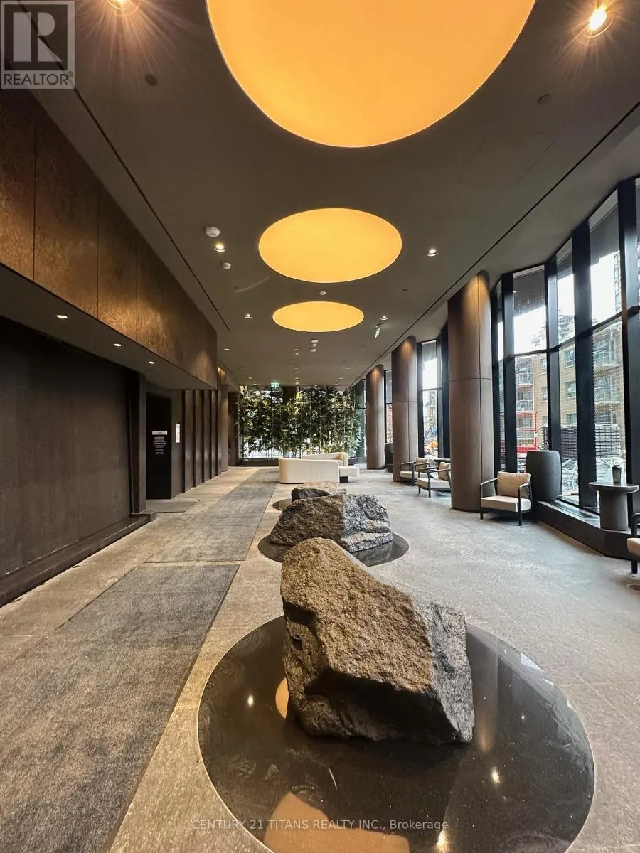 Apartment for rent: 1001 - 120 Broadway Avenue, Toronto, Ontario M4P 0E9