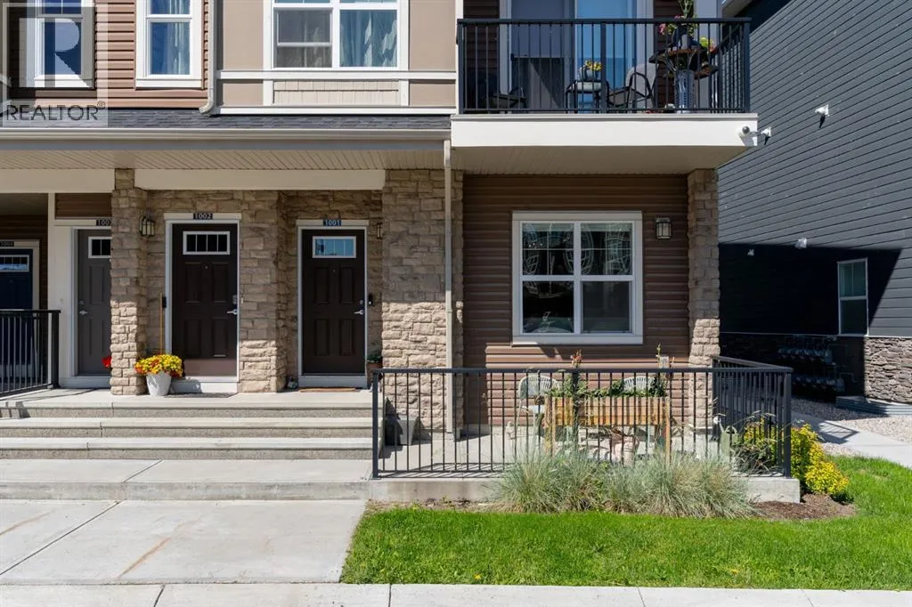 Row / Townhouse for rent: 1001, 250 Fireside View, Cochrane, Alberta T4C 2M2