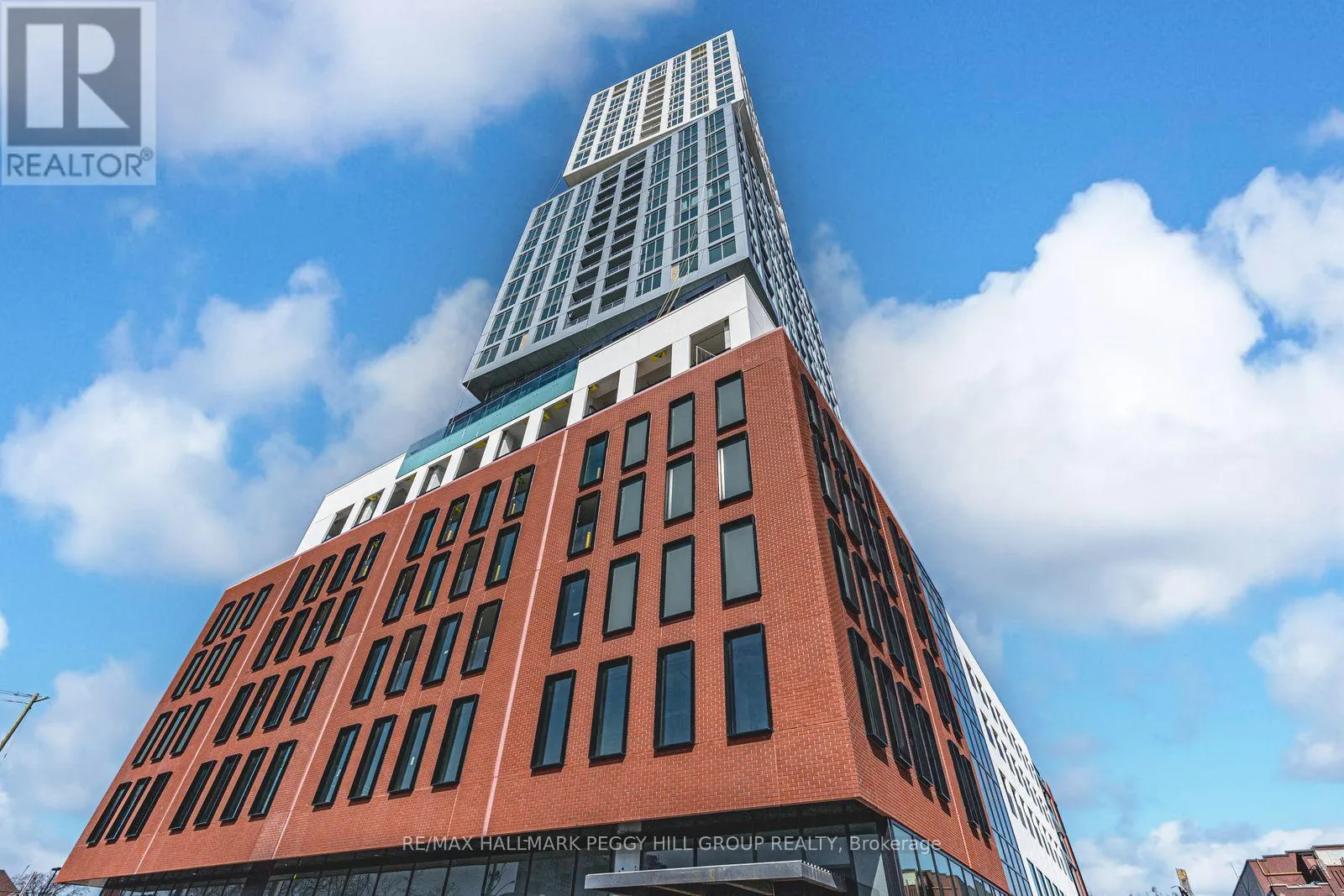 Apartment for rent: 1001 - 39 Mary Street, Barrie, Ontario L4N 1S9