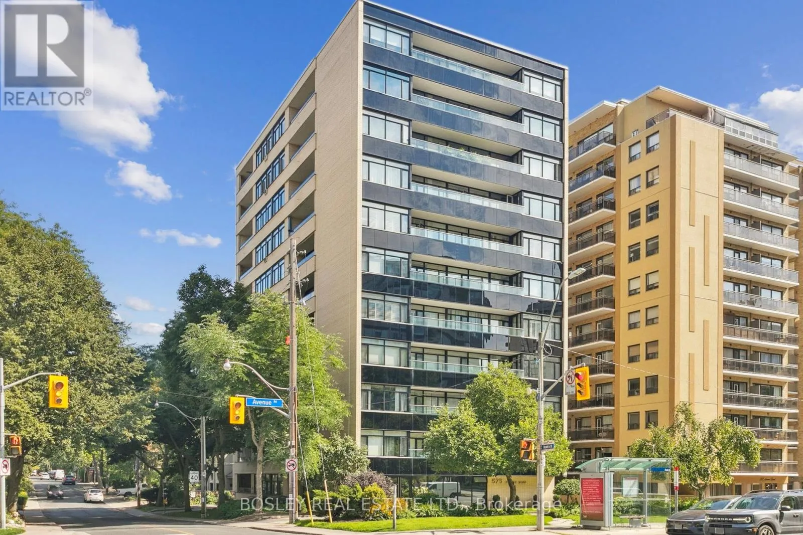 Apartment for rent: 1001 - 575 Avenue Road Se, Toronto, Ontario M4V 2K2