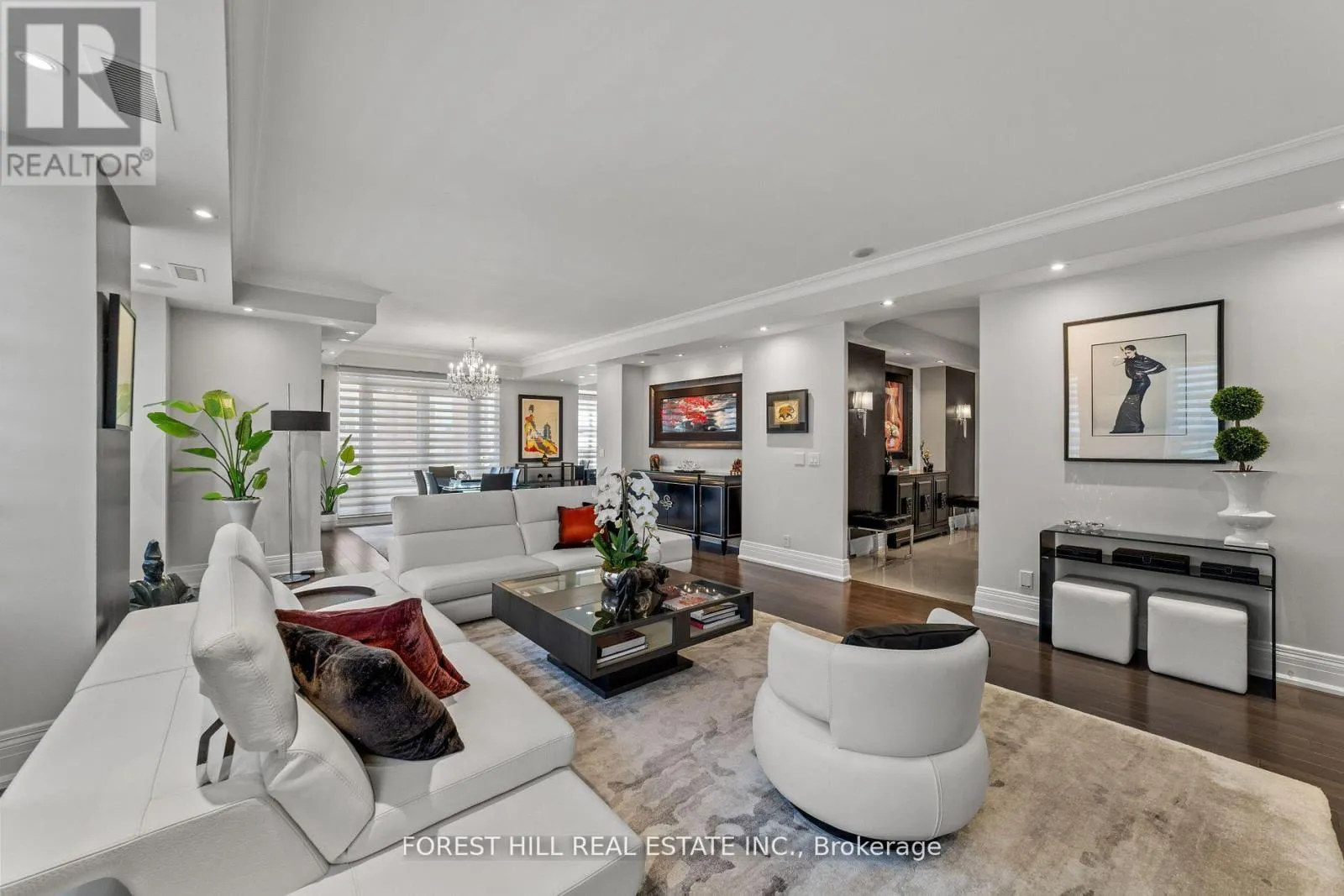 Apartment for rent: 1001 - 68 Yorkville Avenue, Toronto, Ontario M5R 3V7