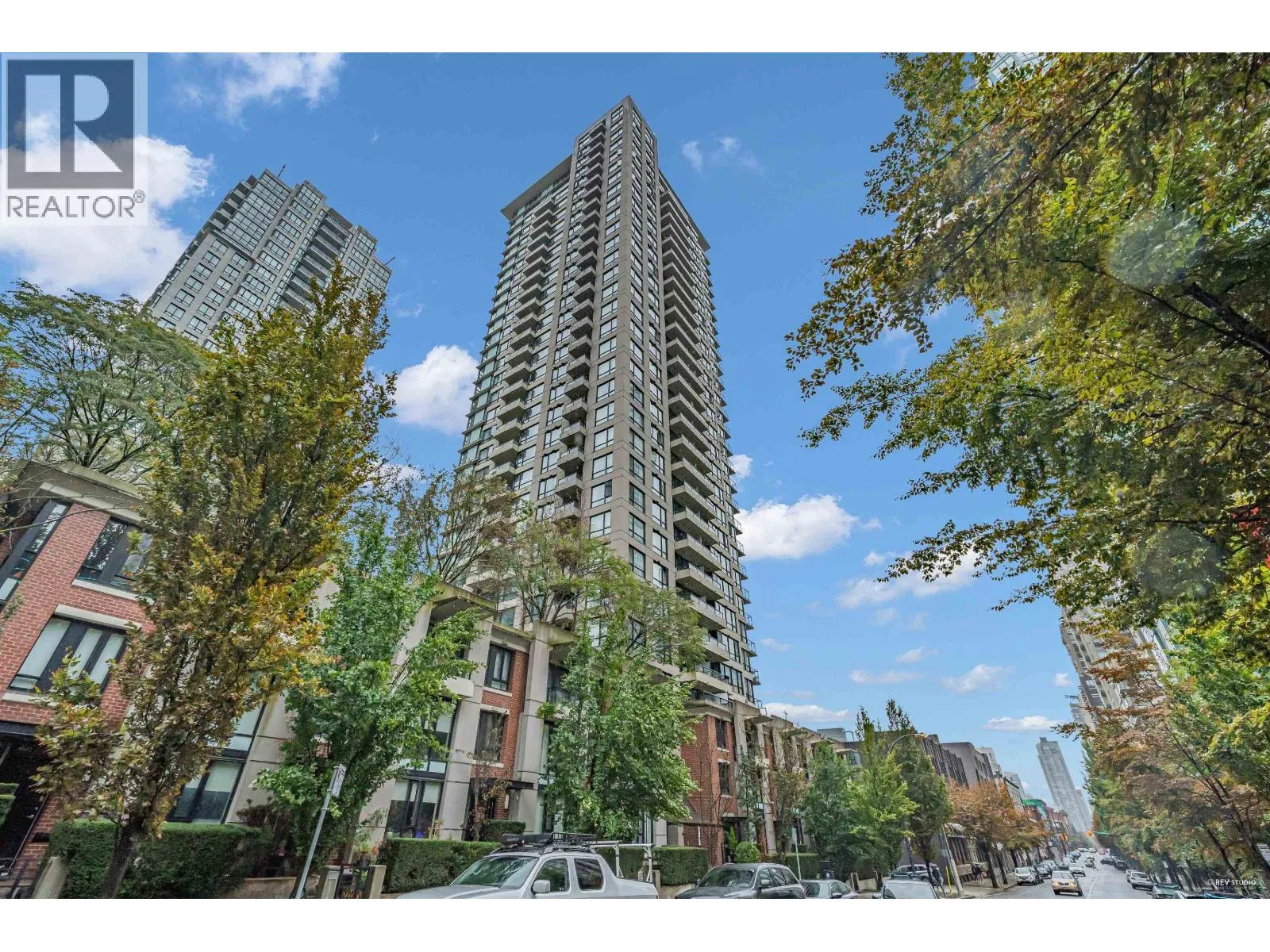 Apartment for rent: 1001 928 Homer Street, Vancouver, British Columbia V6B 1T7