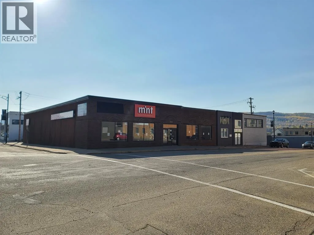 Commercial Mix for rent: 10013 100 Avenue, Peace River, Alberta T8S 2A5