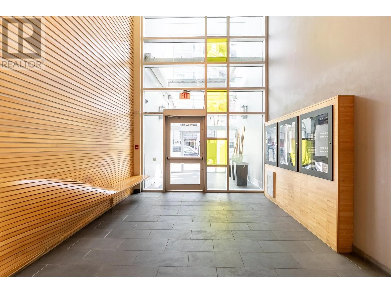 Apartment for rent: 1002 1205 Howe Street, Vancouver, British Columbia V6Z 0B2