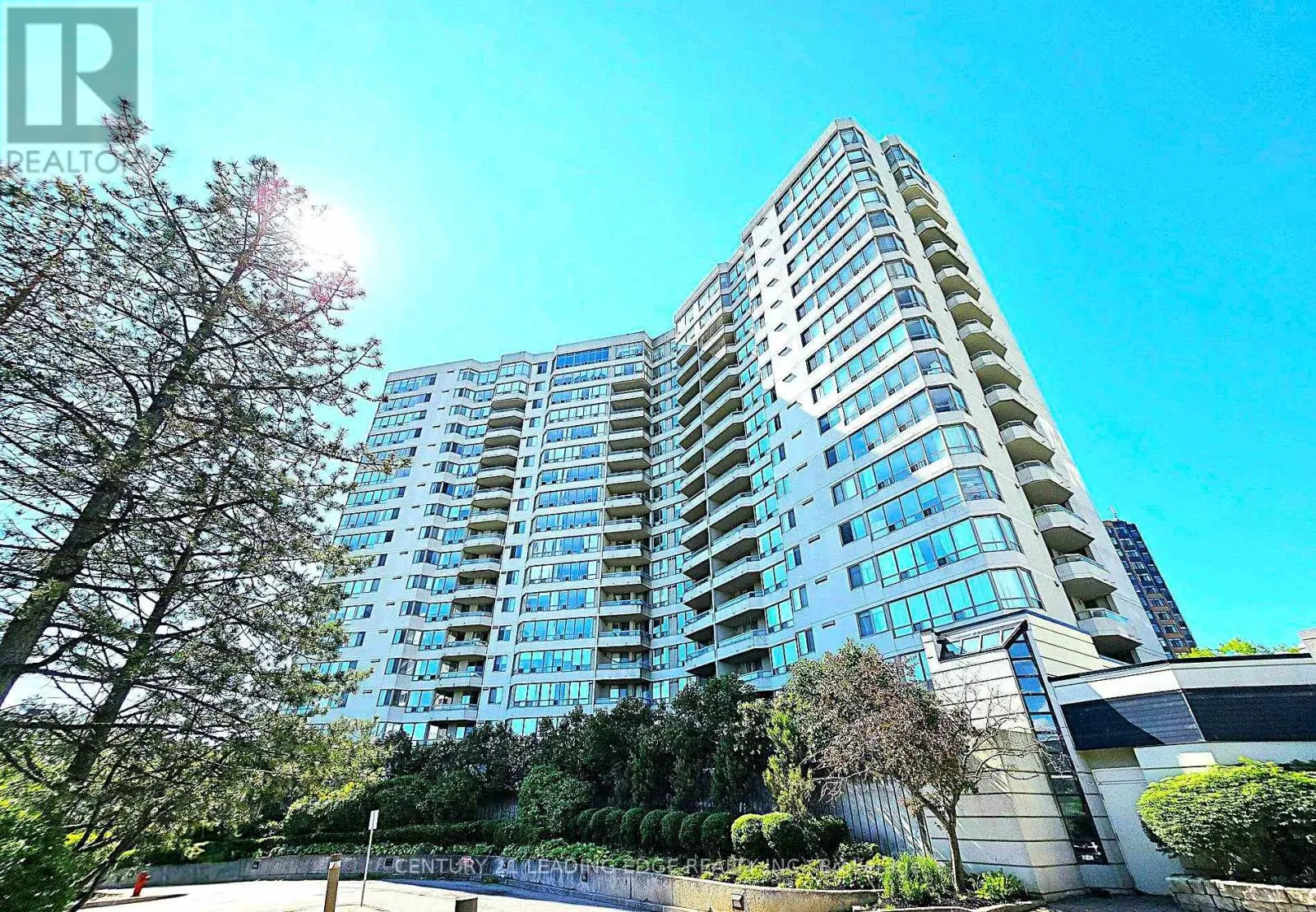 Apartment for rent: 1002 - 150 Alton Towers Circle, Toronto, Ontario M1V 4X7