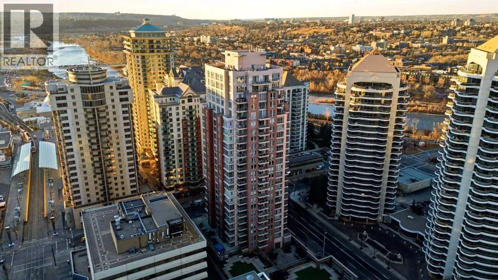 Apartment for rent: 1003, 650 10 Street Sw, Calgary, Alberta T2P 5G4